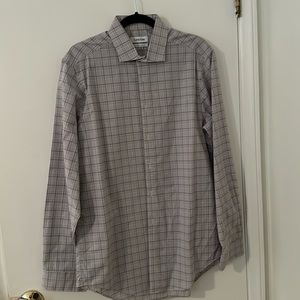 Men’s collared dress shirt.